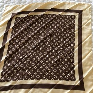 Louis Vuitton scarf